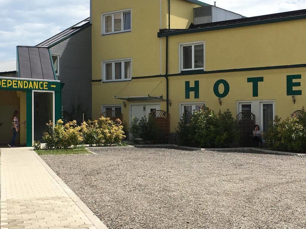 Hotel Asperner Loewe Вена Экстерьер фото