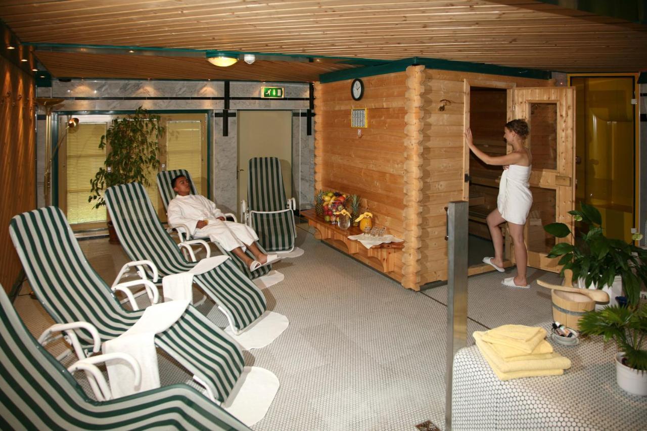 Hotel Asperner Loewe Вена Экстерьер фото